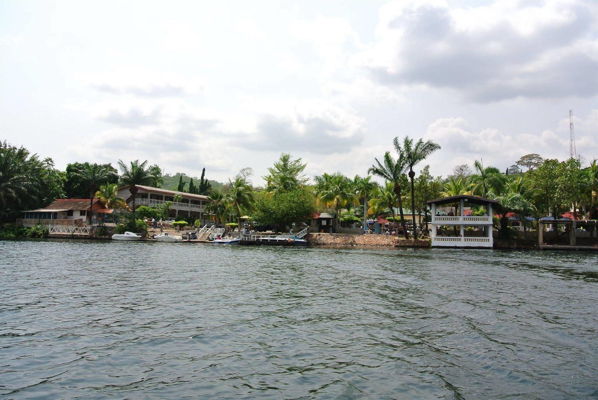 Akosombo Continental Hotel Luaran gambar