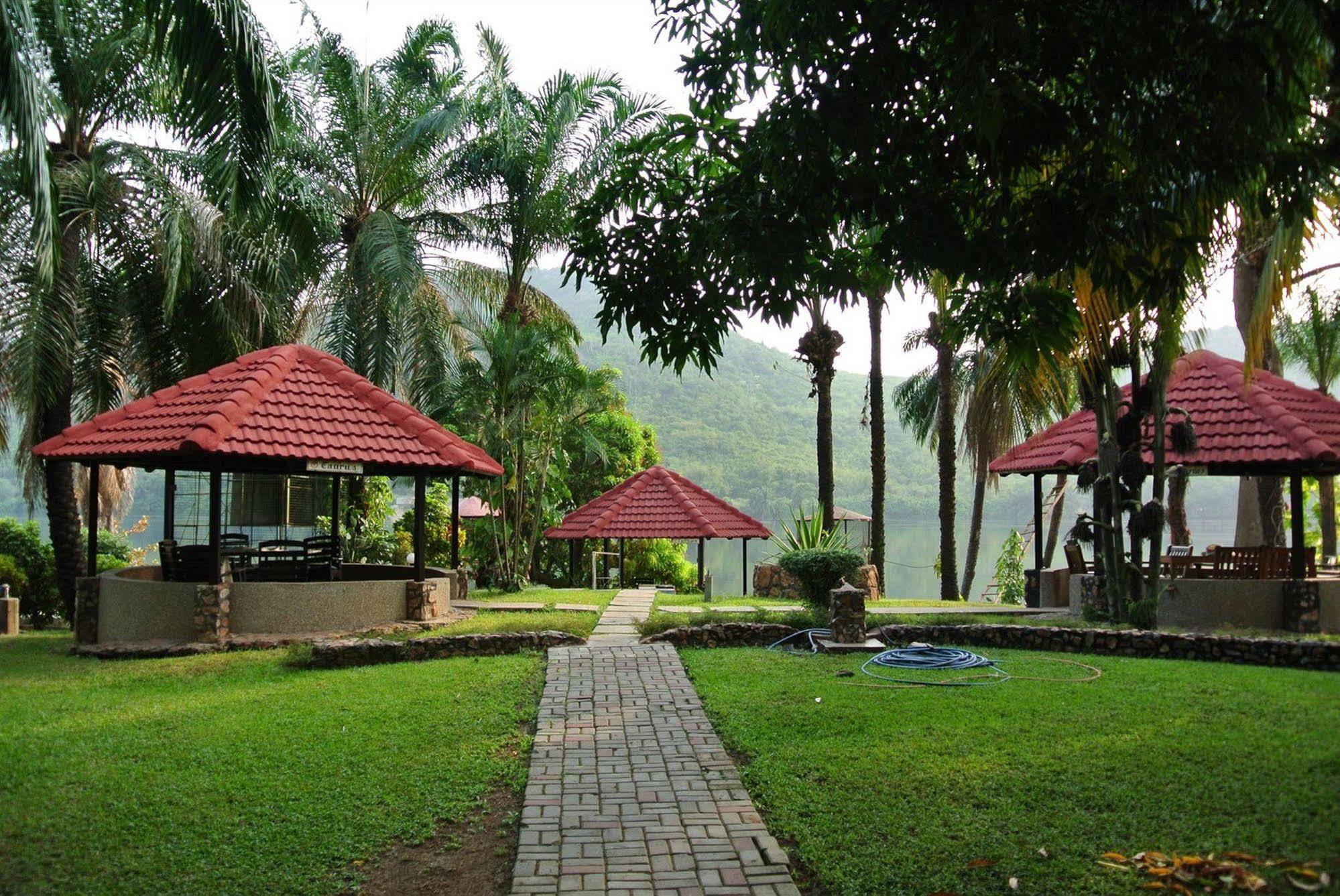 Akosombo Continental Hotel Luaran gambar